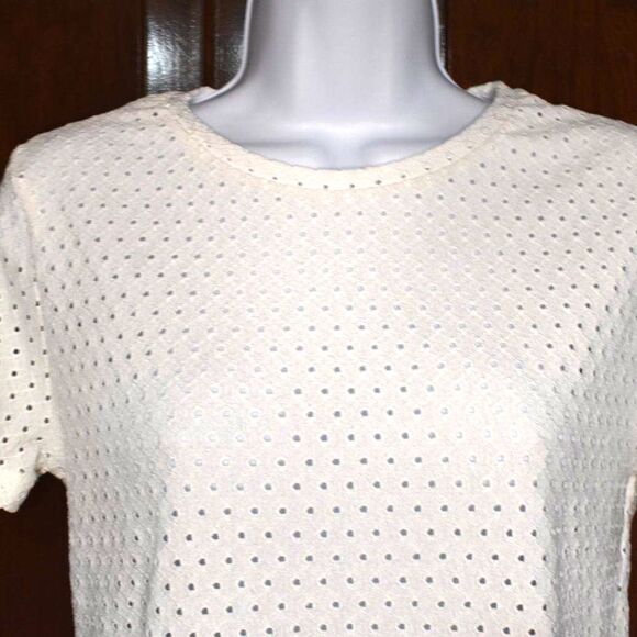 Zara White Short Sleeve Blouse Size Medium Minimalist Chic Summer Top - Picture 9 of 14